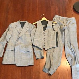 Men’s 3 piece suit